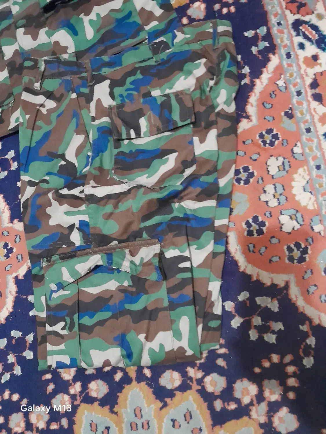 لباس ارتشی|لباس|قم, آذر (نکویی)|دیوار