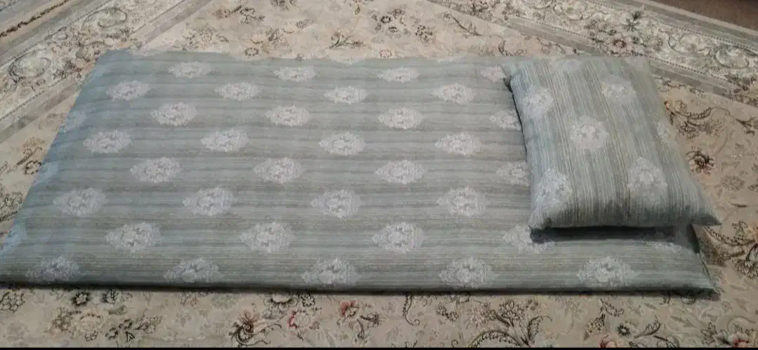 20 کیلو پشم گوسفند|رختخواب، بالش، پتو|نقده, |دیوار