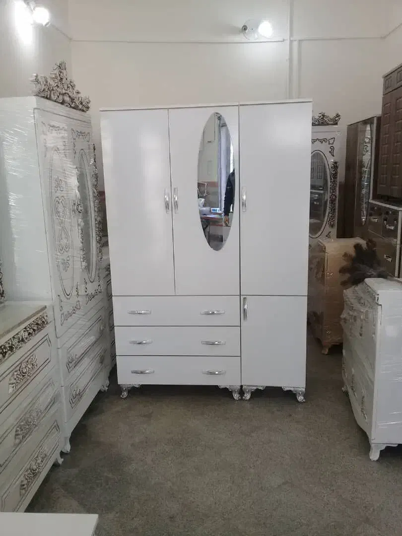 کمد. لباس دراور.|جاکفشی، کمد، دراور|مشهد, شهید قربانی|دیوار