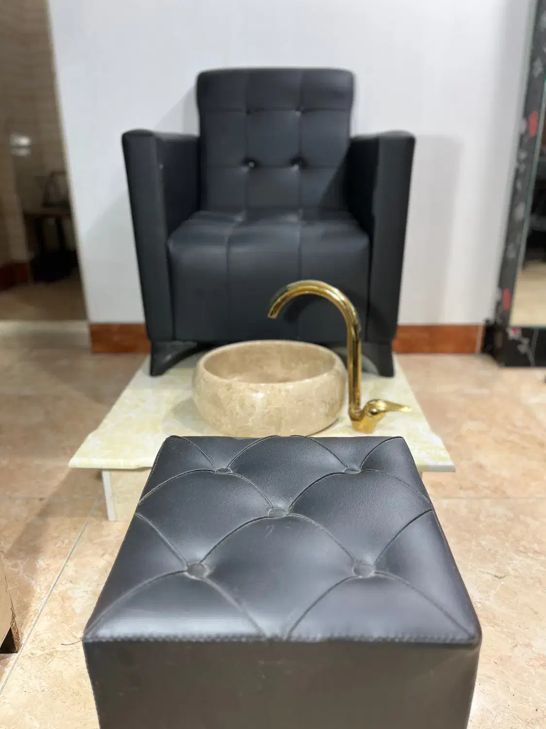 تخت صندلی شلف لاک صندلی پدیکور|آرایشگاه و سالنهای زیبایی|گنبد کاووس, |دیوار