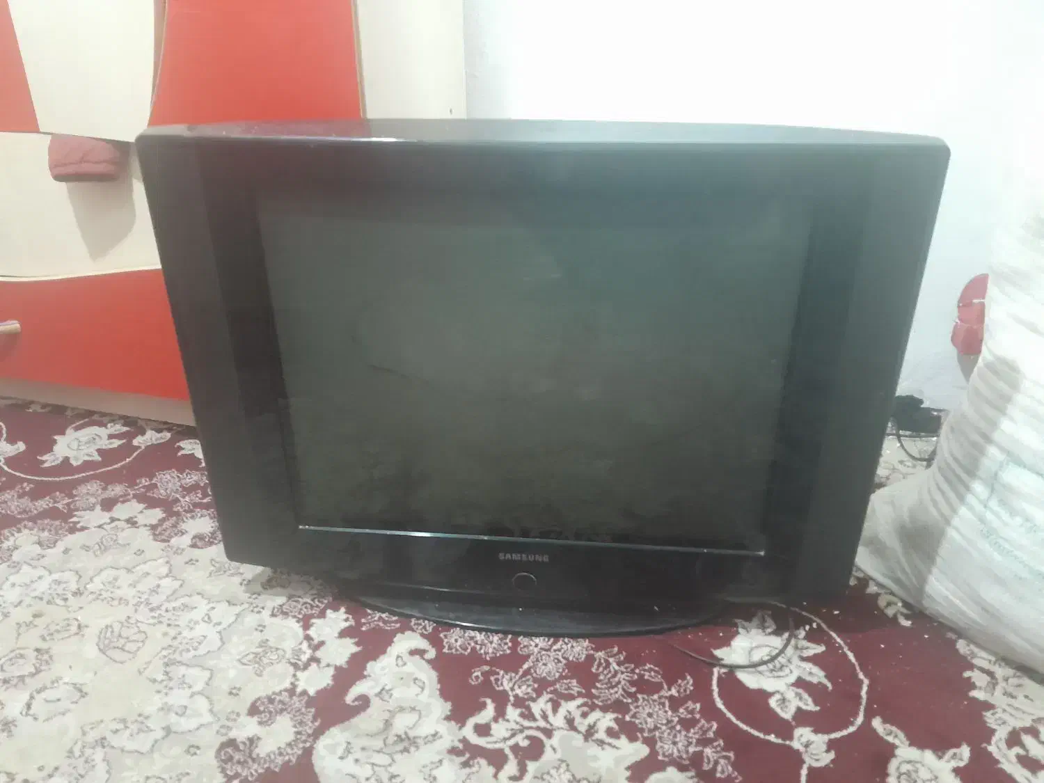 تلویزیون رنگی|تلویزیون و پروژکتور|شیراز, گلکوب|دیوار