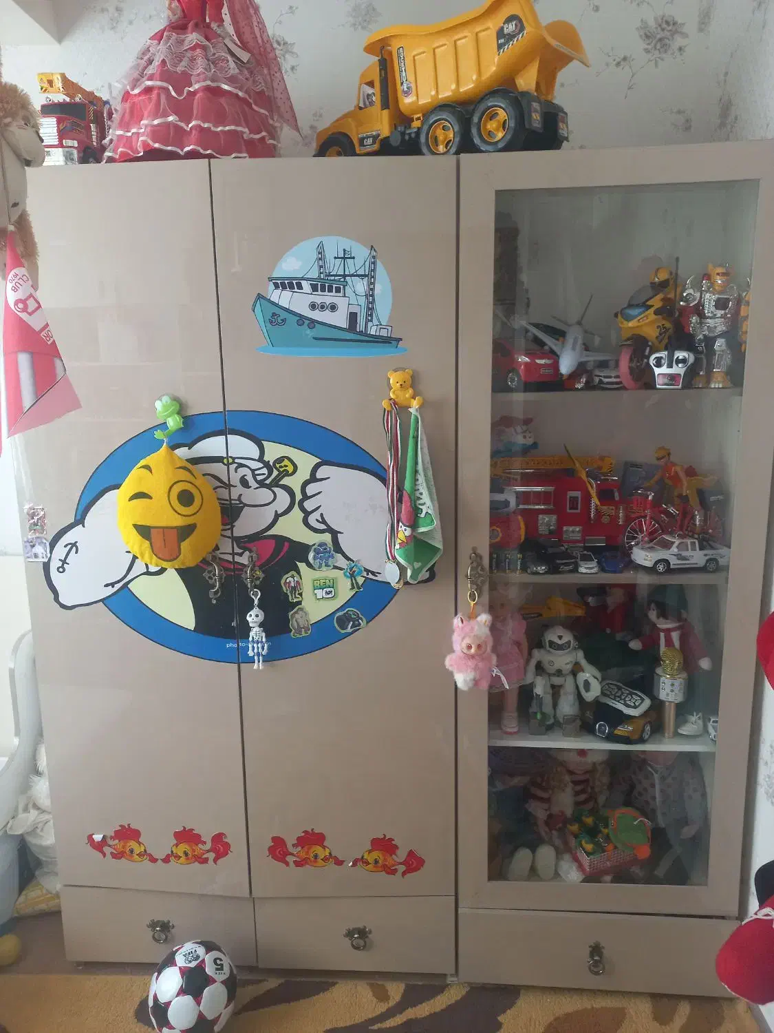 تخت وکمد|تخت و سرویس خواب|سهند, |دیوار