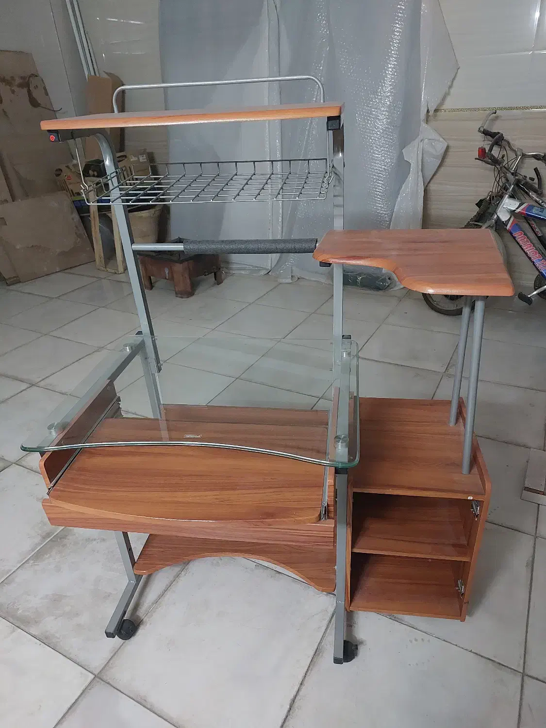 میز کامپیوتر|میز تحریر و کامپیوتر|سرخه, |دیوار