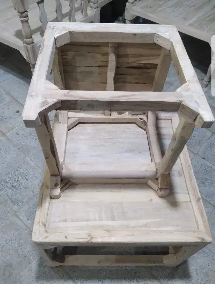 کرسی چوبی باچوب چنار|بخاری، هیتر، شومینه|خمینی‌شهر, |دیوار