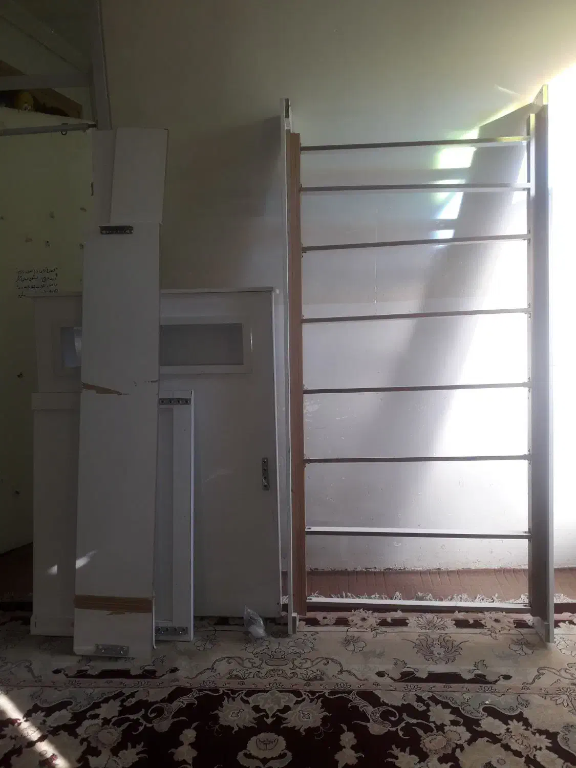 تخت خواب|تخت و سرویس خواب|شیراز, تندگویان|دیوار