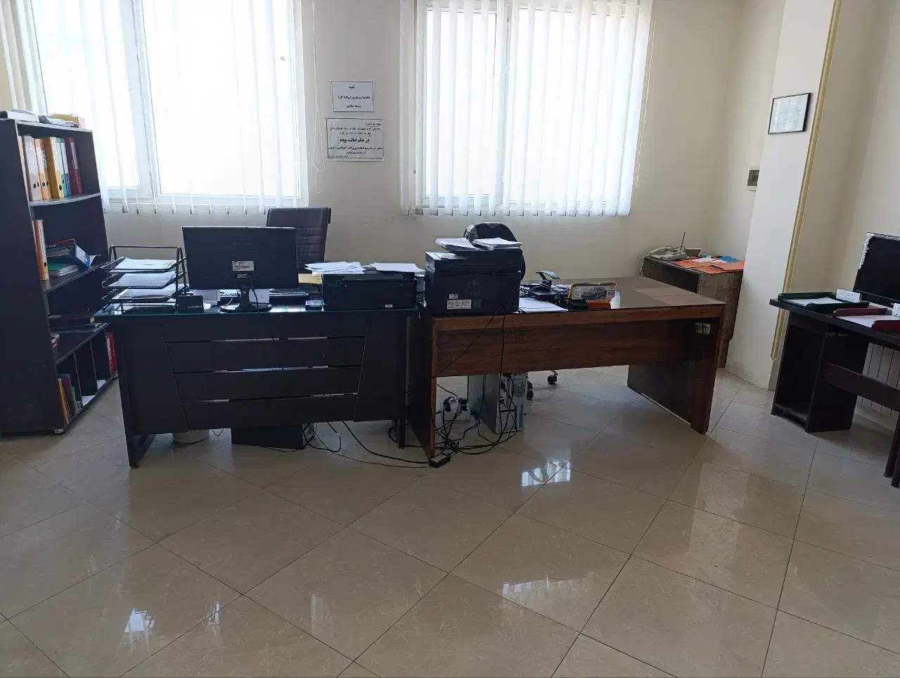 استخدام کارمند اداری (خانم)|استخدام اداری و مدیریت|سمنان, |دیوار