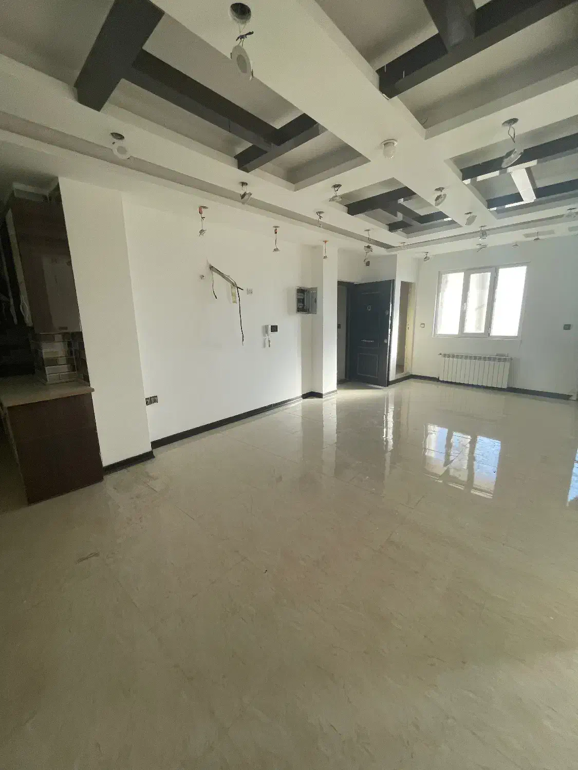 اپارتمان۱۰۰ متری دوخواب|اجارهٔ آپارتمان|اهواز, نادری|دیوار