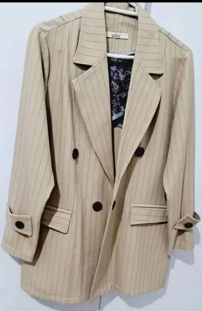 کت ، مانتو|لباس|شیراز, دکتر حسابی|دیوار