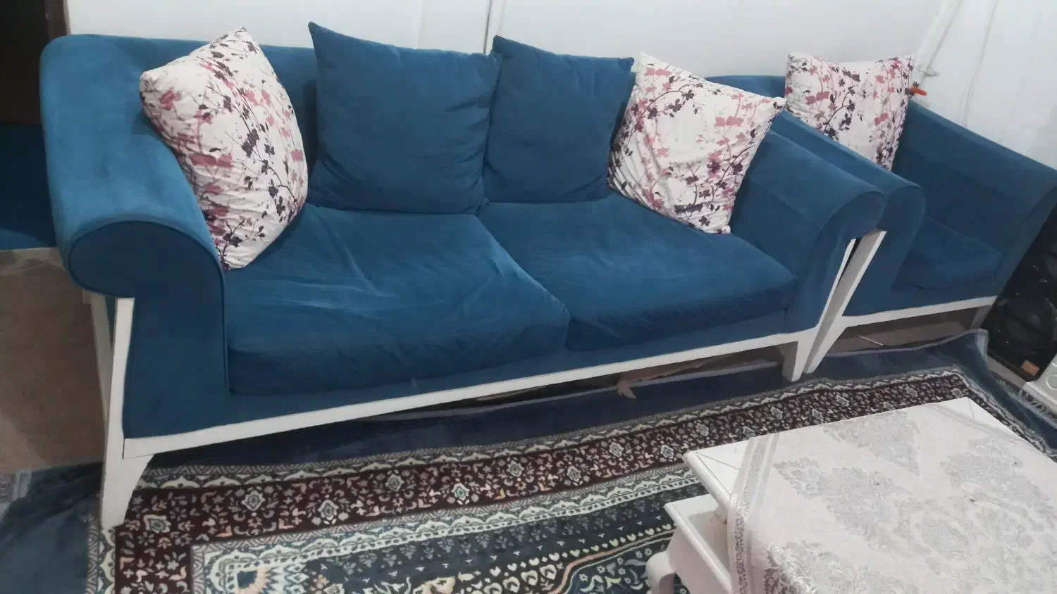 مبل ۷ نفره تمیز|مبلمان خانگی و میز عسلی|شوشتر, |دیوار