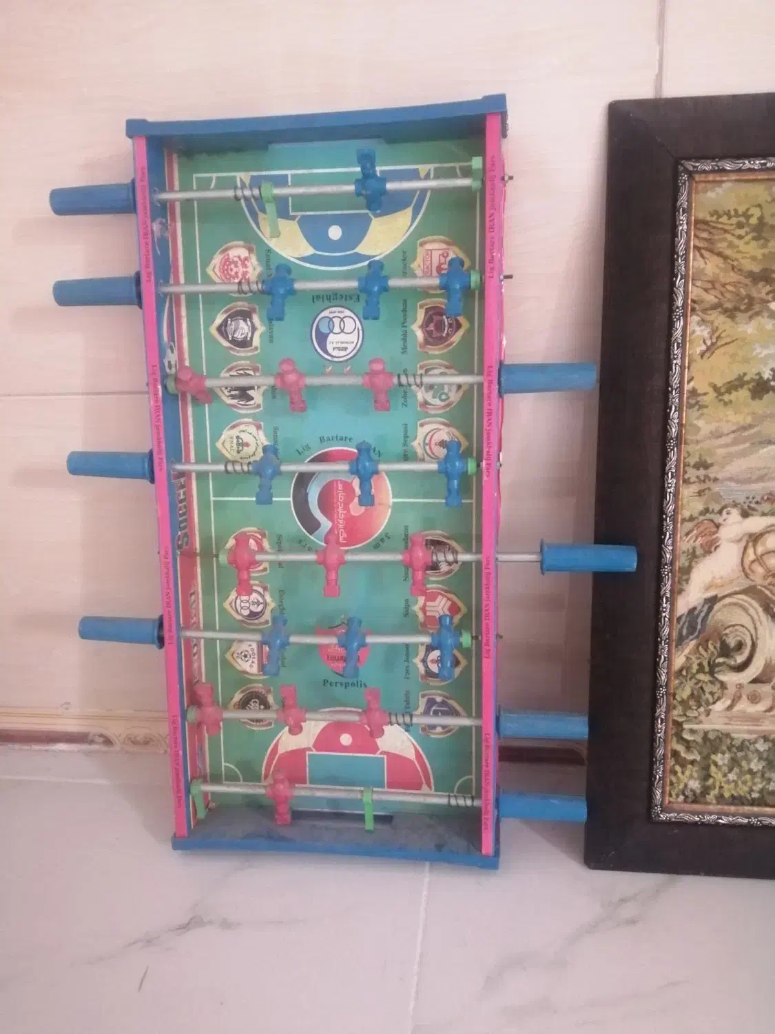 یک عدد فوتبال دستی نونو با یک عدد تابلو ترمه|اسباببازی بچه|ملایر, |دیوار