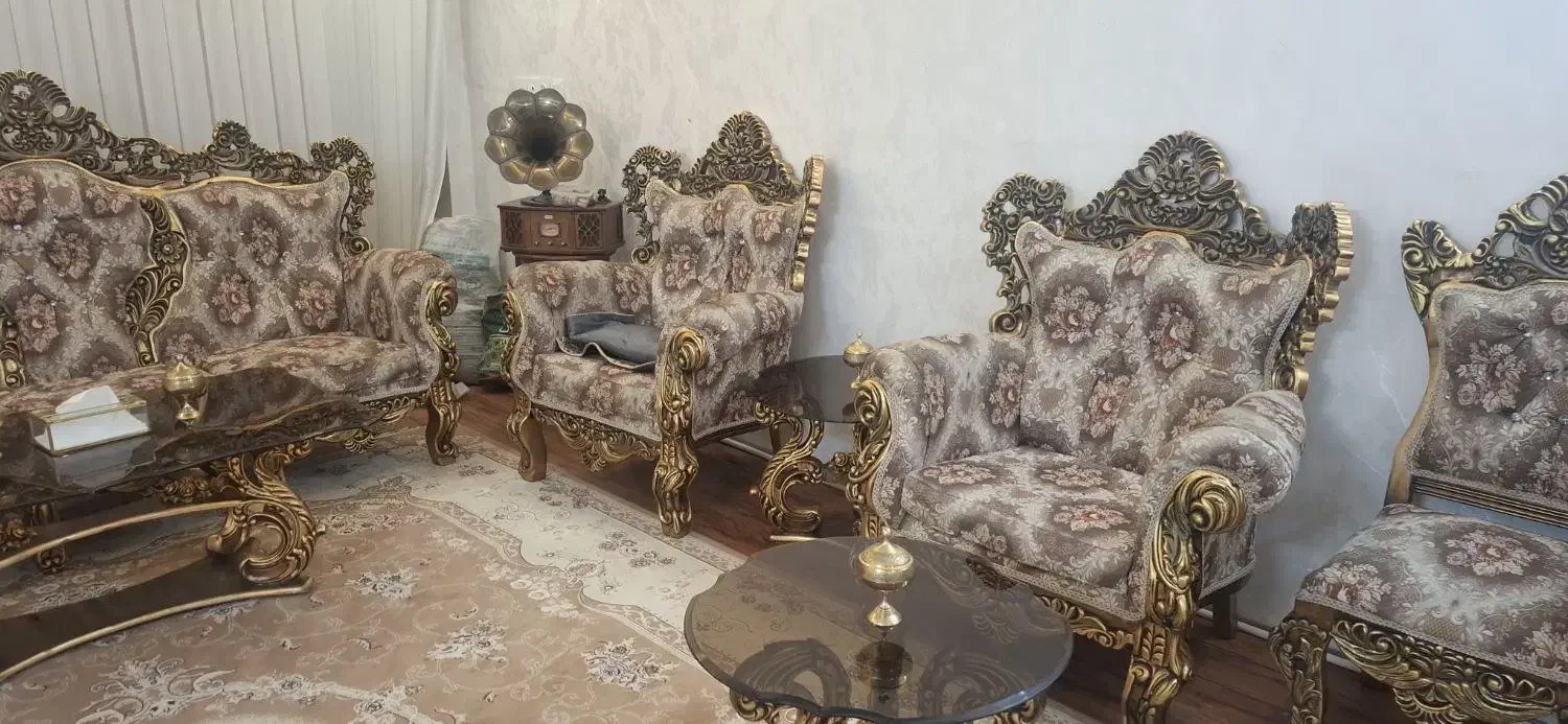 مبل سلطنتی 9 نفره|مبلمان خانگی و میز عسلی|چناران, |دیوار