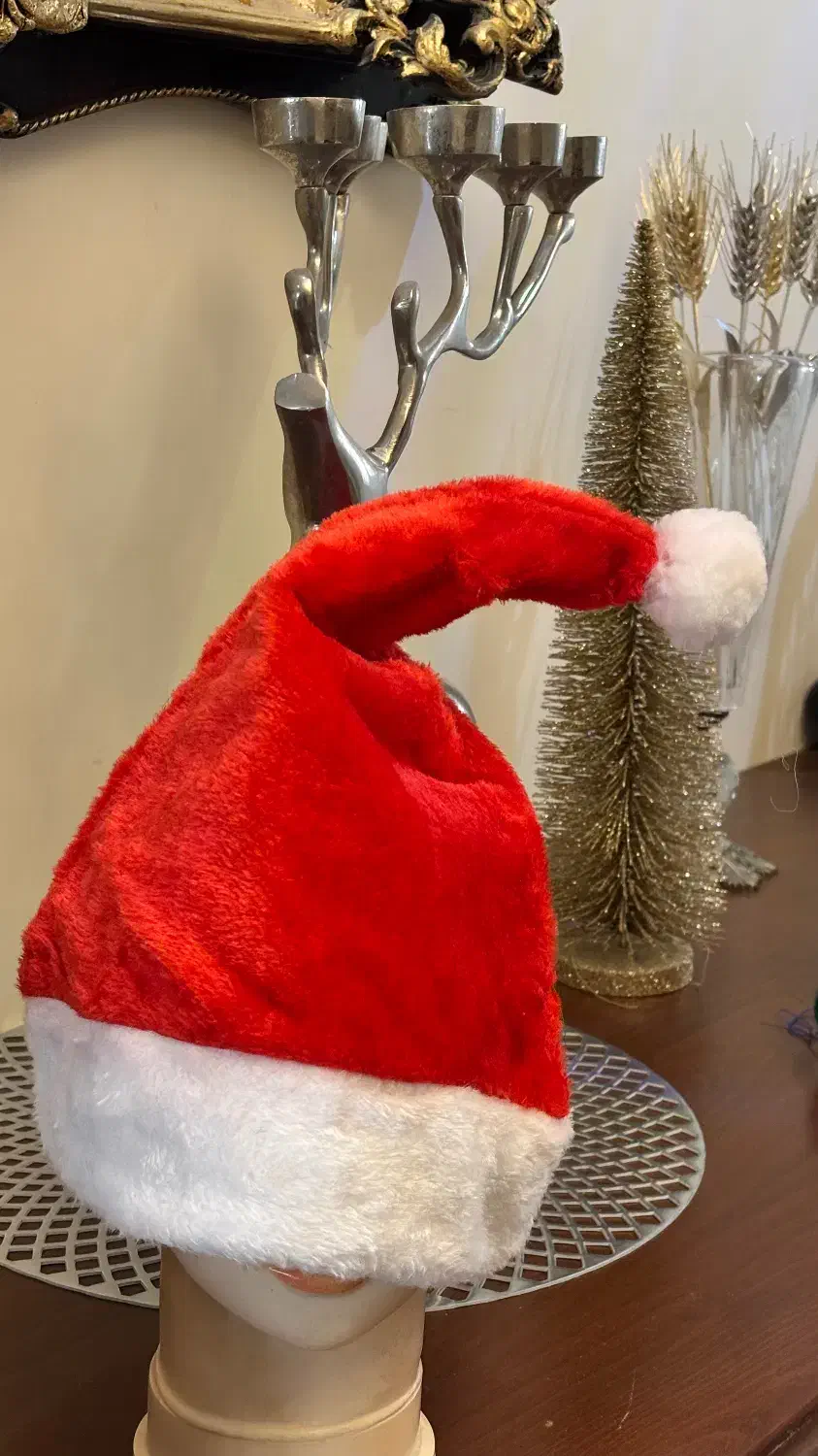 وسایل کریسمس کلاه بابانوئل تل و عینک درخت کریسمس|لباس|کرج, عظیمیه|دیوار
