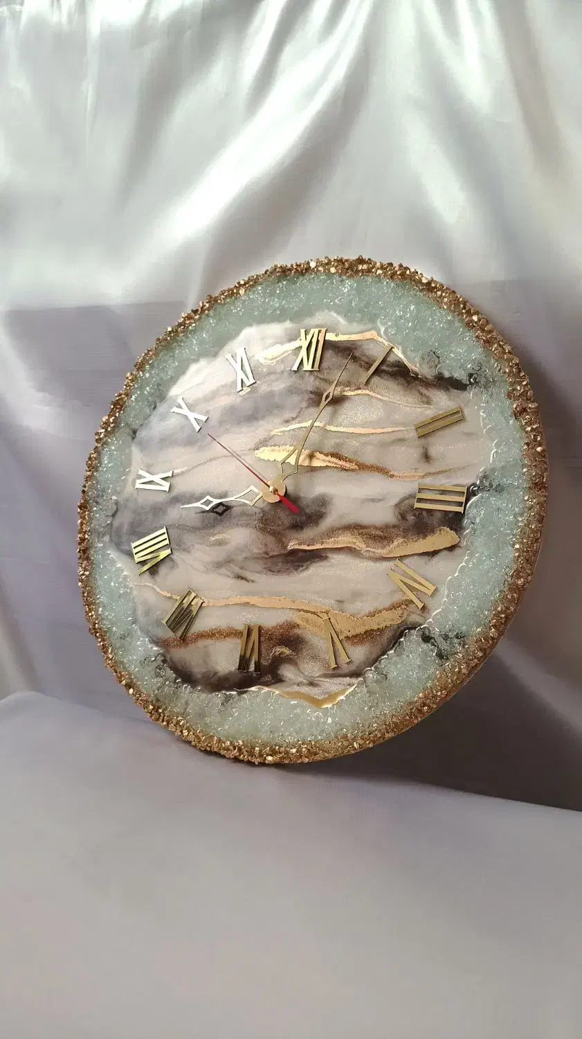 ساعت دیواری رزینی|ساعت دیواری و تزئینی|شیراز, شهرک مهدیآباد|دیوار