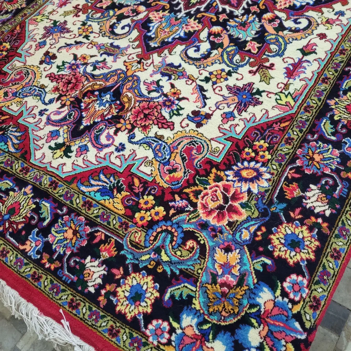 سالاری اشرافی|فرش|تبریز, |دیوار