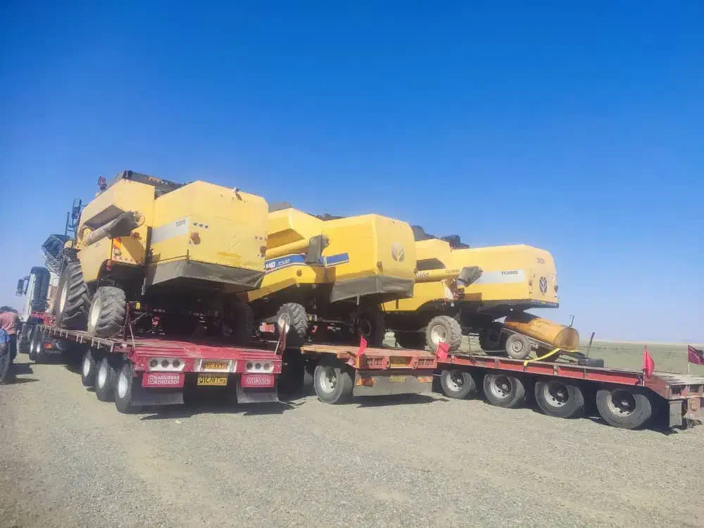 کمباین نیوهلند|خودرو سنگین|مرودشت, نقش رستم|دیوار