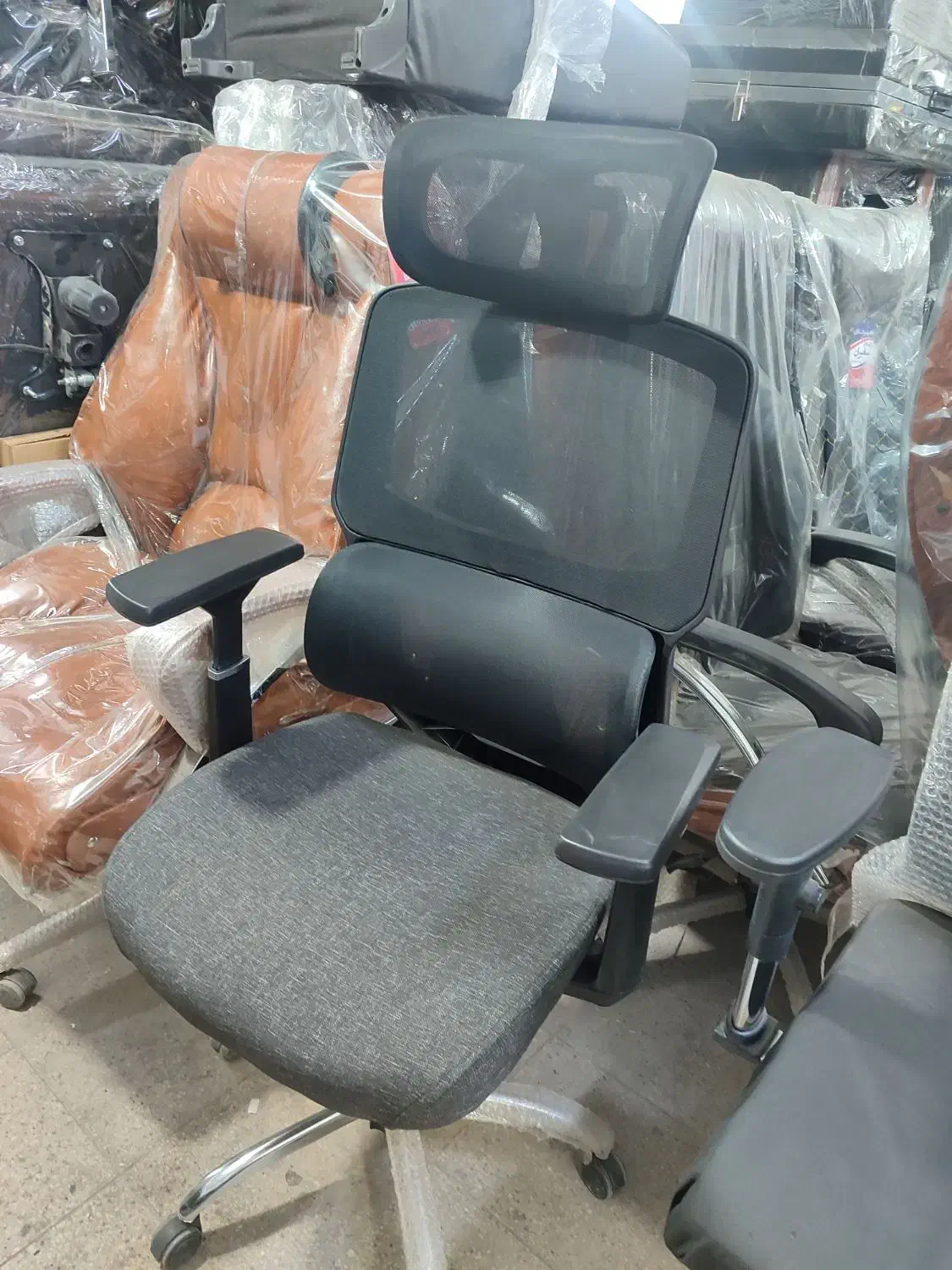 ،صندلی توری کارمندی اداری|دفتر کار|مشهد, کارگران|دیوار