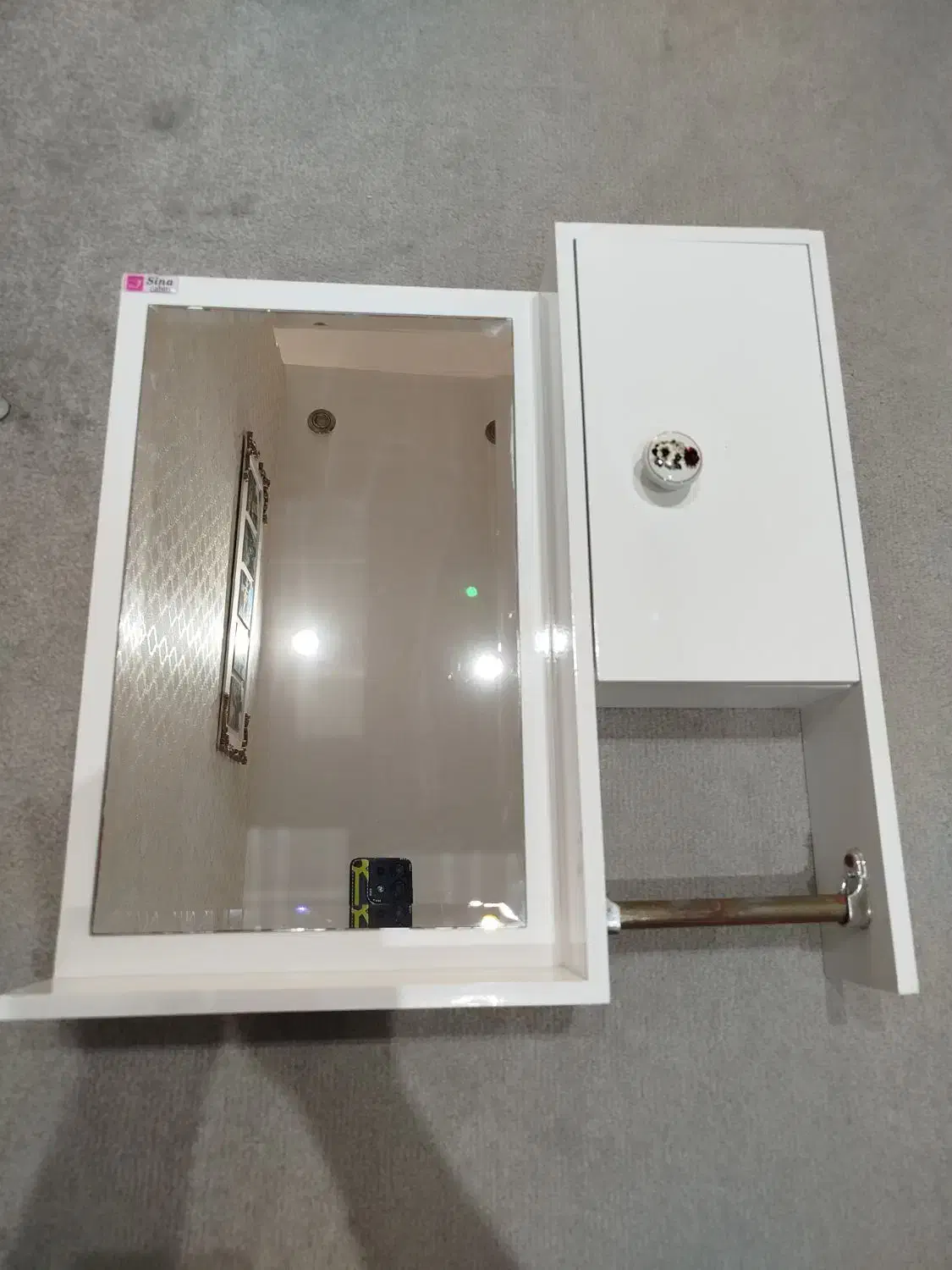 روشویی بهمراه شیرآب و کنسول آیینه|لوازم سرویس بهداشتی|قروه, |دیوار