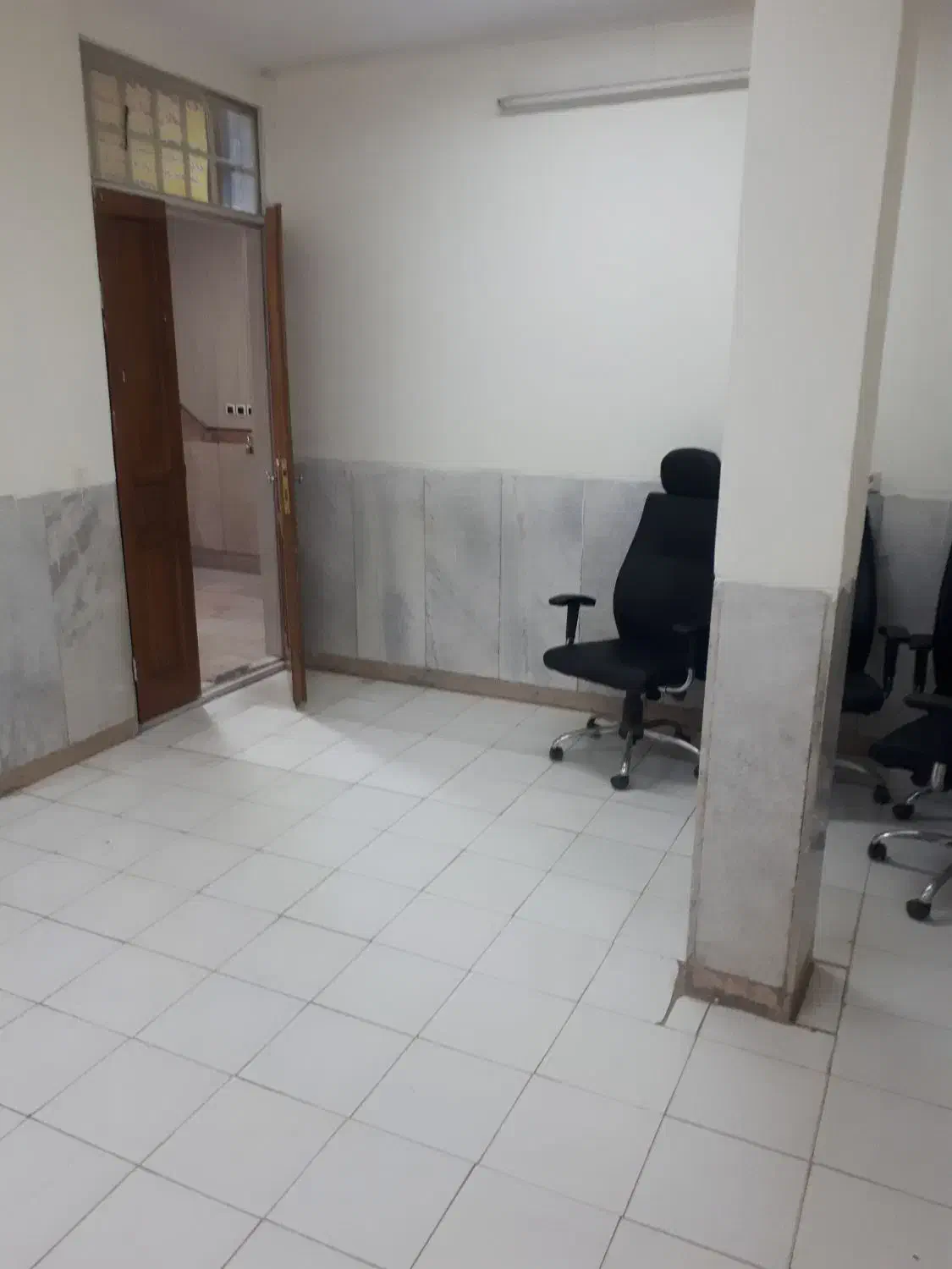 مطب دفترکار۷۰متر.روبروی بیمارستان باهنر|فروش دفتر کار، اتاق اداری، مطب|کرمان, |دیوار