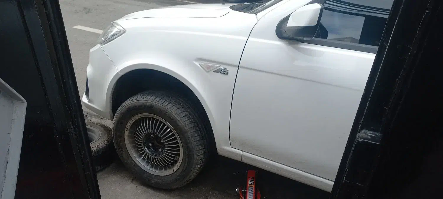 رینگ ۱۴ اسپرت ۸ سوراخ|قطعات یدکی و لوازم جانبی|پاکدشت, پاکدشت (مامازند)|دیوار