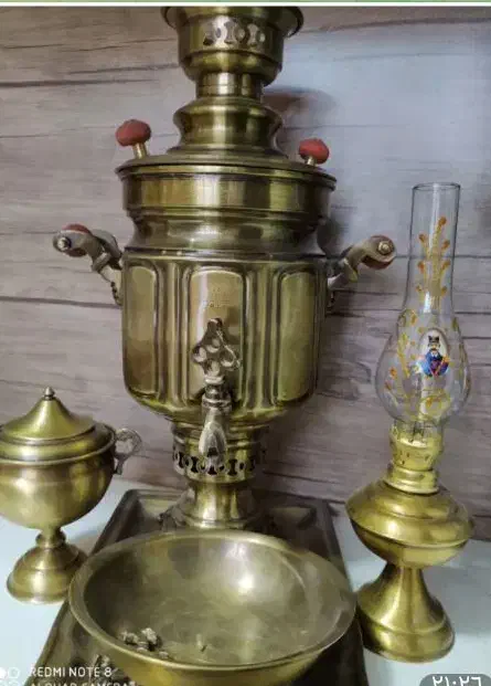 سماور ذغالی برنجی و مسی انتیک|صنایع دستی و سایر لوازم تزئینی|بروجن, |دیوار