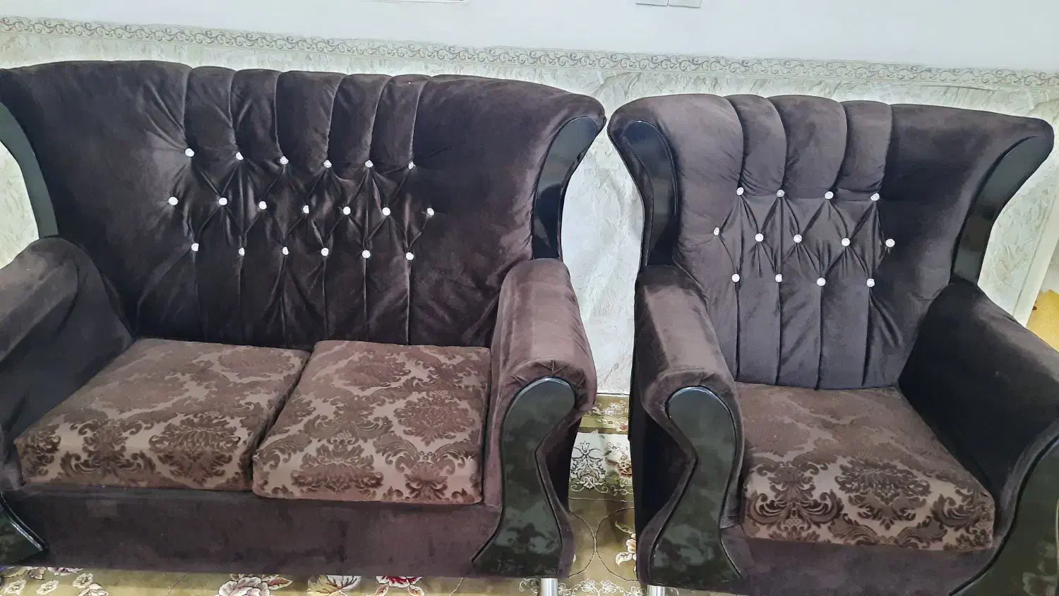 مبل ۷ نفره ۵ میلیون|مبلمان خانگی و میز عسلی|صحنه, |دیوار