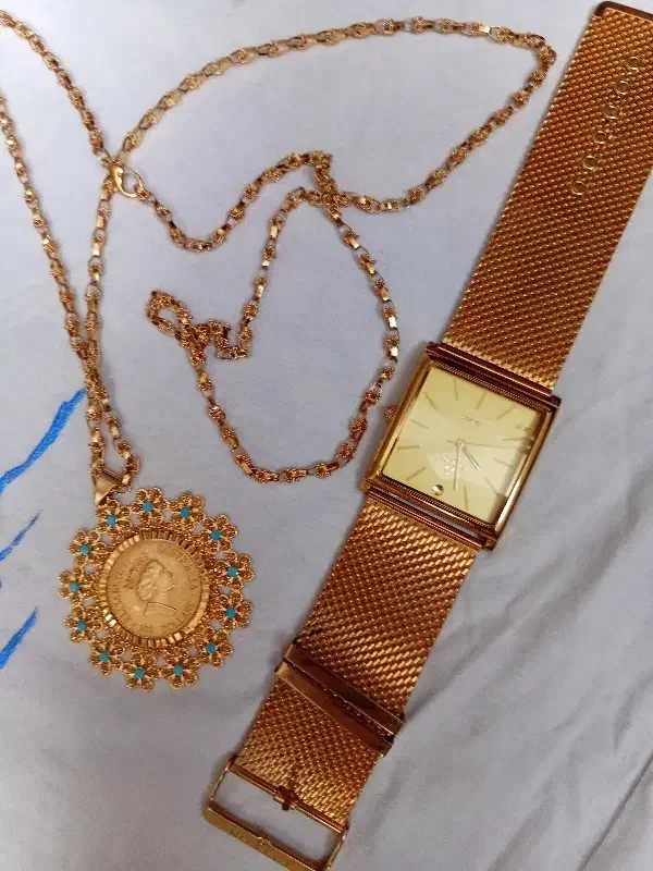 ساعت و گردنبند|ساعت|مشگین شهر, |دیوار