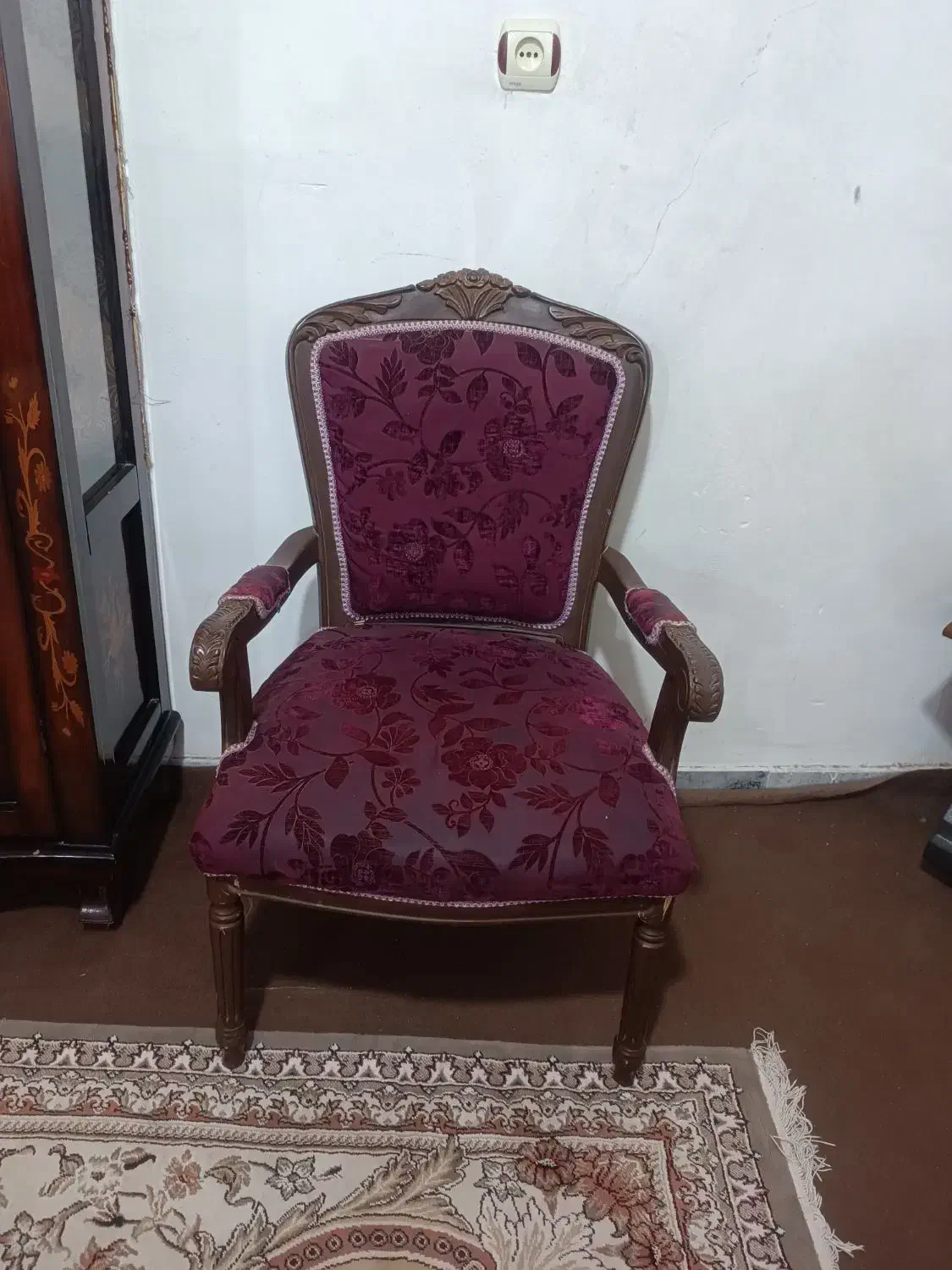 مبل با جوب بسیار عالی|مبلمان خانگی و میز عسلی|طاغنکوه, |دیوار