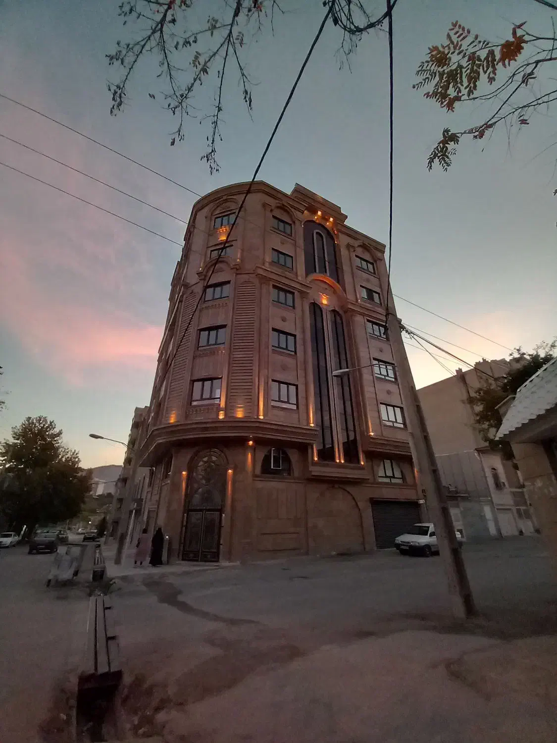 زمین ۱۹۸متر / خیابان ۶۰متری / آبشارها|فروش زمین و ملک کلنگی|خرمآباد, |دیوار