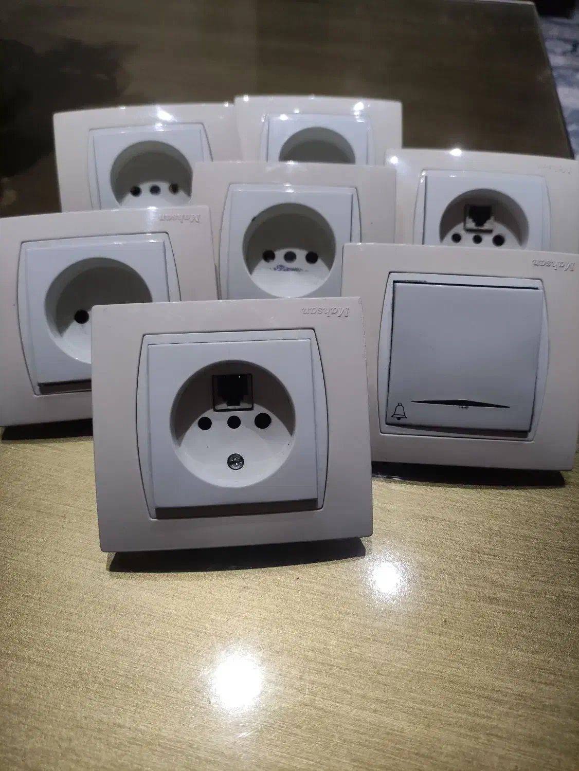 کلید و پریز|حراج|تهران, حکیمیه|دیوار