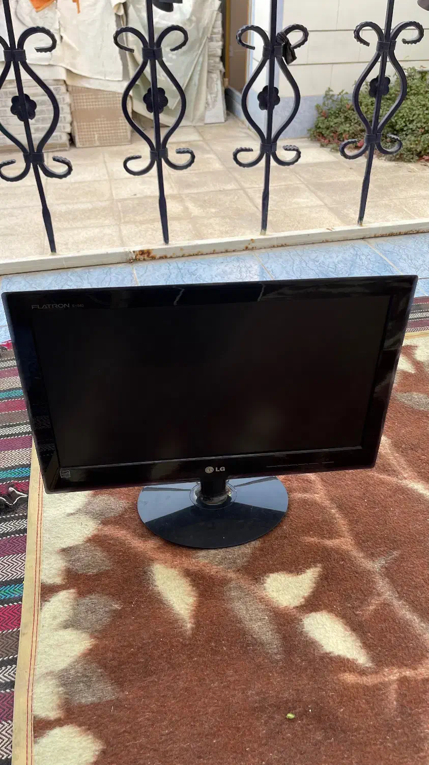 مانیتور اینچ۲۰ مارک LG در حد نو|قطعات و لوازم جانبی رایانه|برازجان, |دیوار