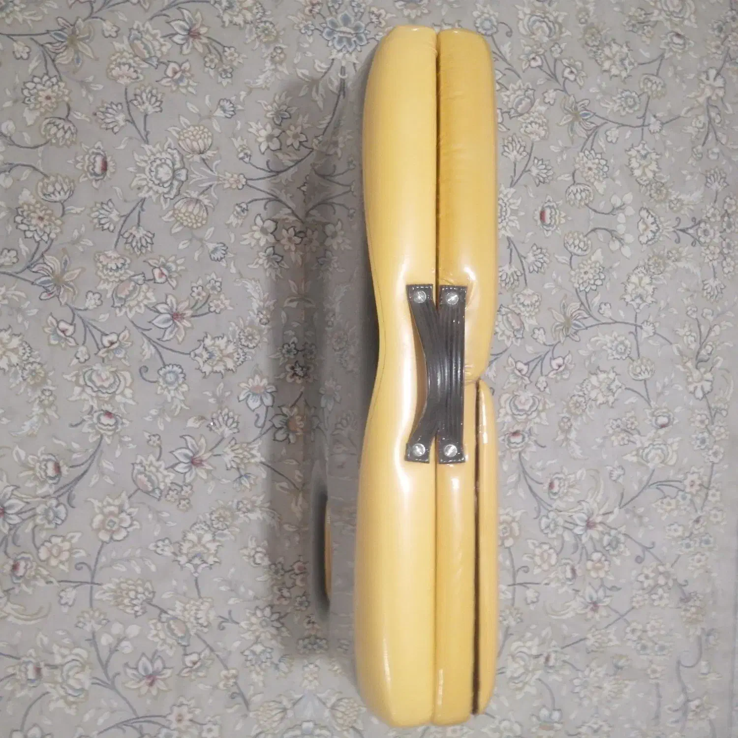 تجهیزات ماساژ و روغن ماساژ|آرایشی، بهداشتی، درمانی|یزد, |دیوار