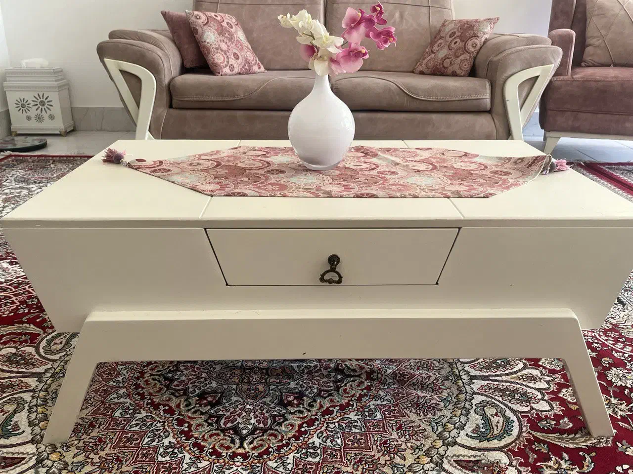 فروش مبل و میز تلوزیون و جلو مبلی|مبلمان خانگی و میز عسلی|لار, |دیوار