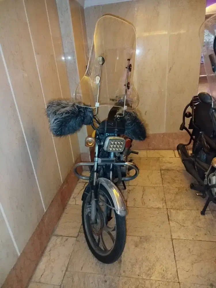 ۱۵۰cc/درحد/ترمزجلو دیسک/استارتی/رینگ اسپرت|موتورسیکلت|تهران, نیروی هوایی (پیروزی)|دیوار