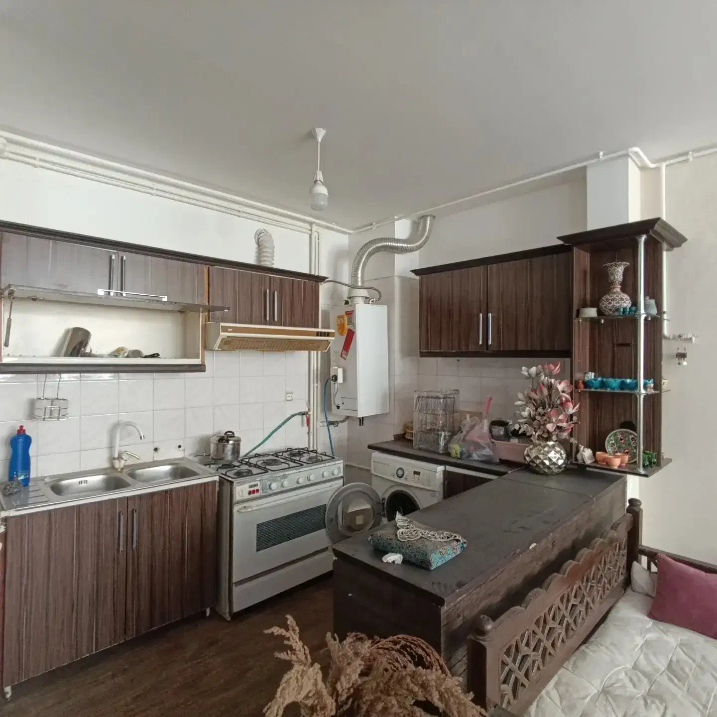 آپارتمان فروشی/۶۳متری/فاز2 بلوار بهارستان نیلوفر3|فروش آپارتمان|کاشان, فاز ۲ ناجی آباد|دیوار