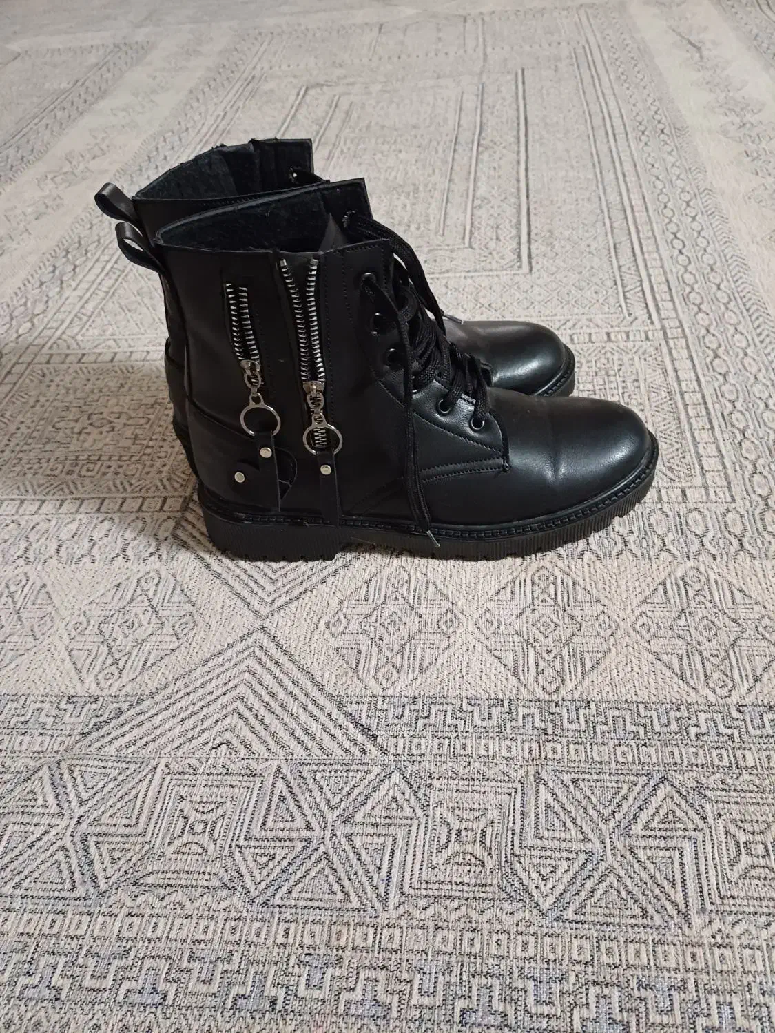 پوتین سایز ۳۹|کیف، کفش، کمربند|تهران, هفده شهریور|دیوار