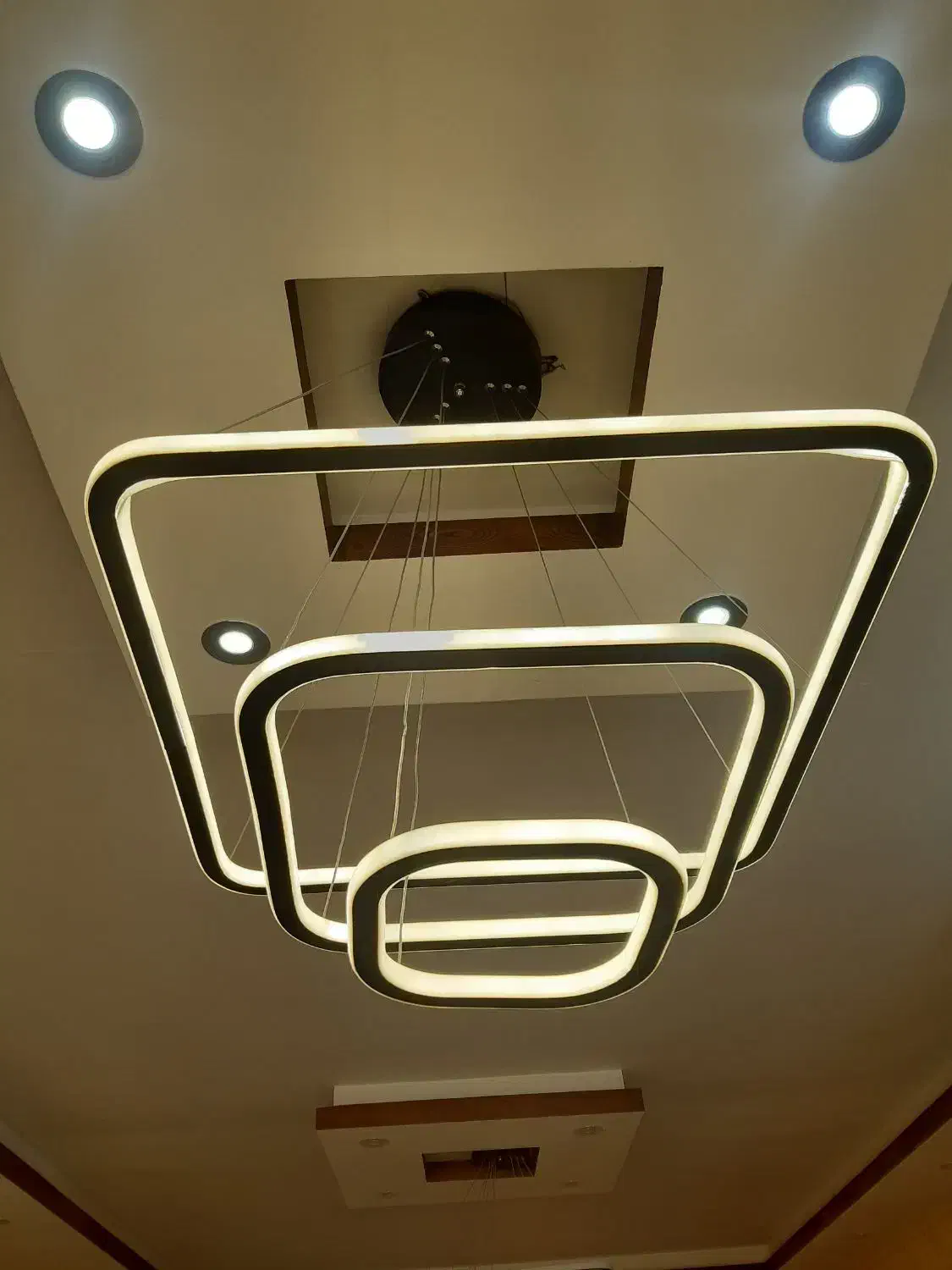 دو لوستر مدرن|لوستر و چراغ آویز|قزوین, |دیوار