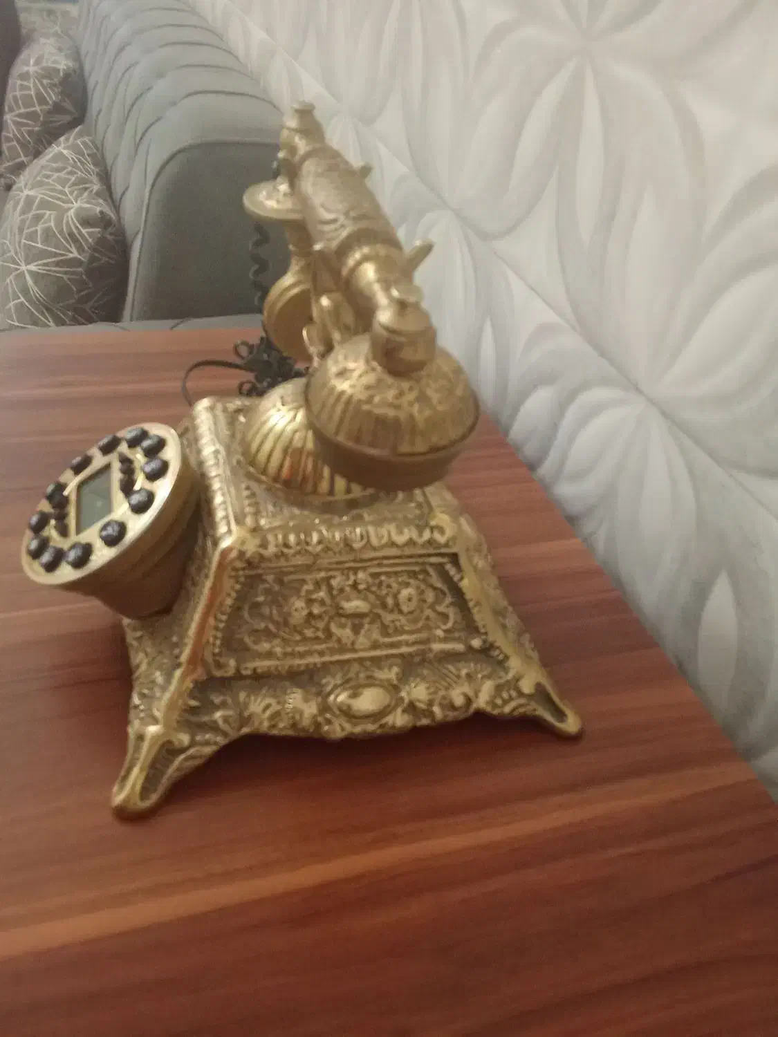 تلفن برنزی سنگین|صنایع دستی و سایر لوازم تزئینی|نسیم‌شهر, |دیوار