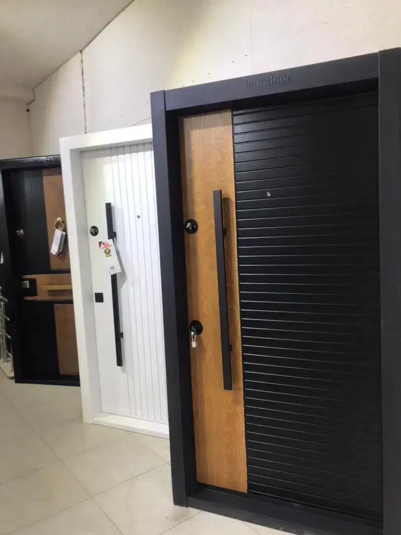 تولید درب و پنجره دوجداره.مونتاژ درب ضد سرقت|خدمات پیشه و مهارت|آزادشهر, |دیوار