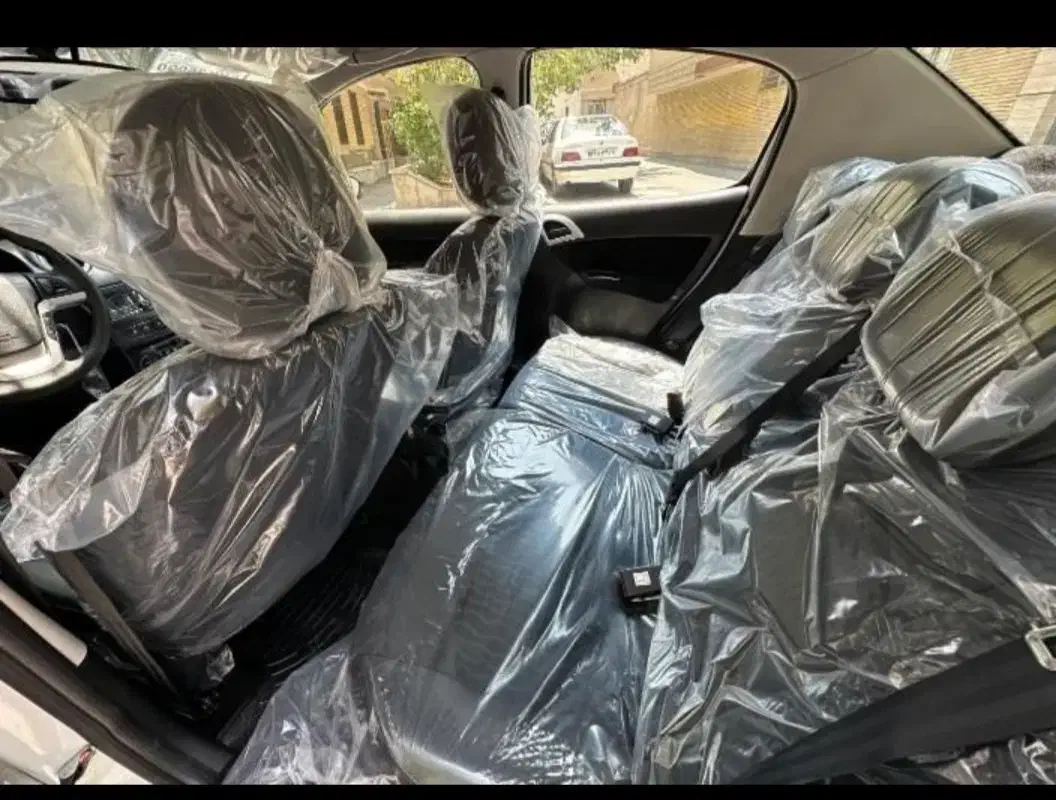 رانا ۴۰۳ صفر|خودرو سواری و وانت|تهران, جنت‌آباد جنوبی|دیوار