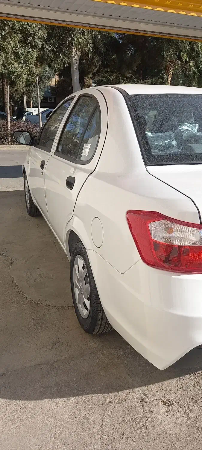 ساینا۴۰۳برویت صفرگارانتی فعال نقدواقساط|خودرو سواری و وانت|قم, نخودی|دیوار