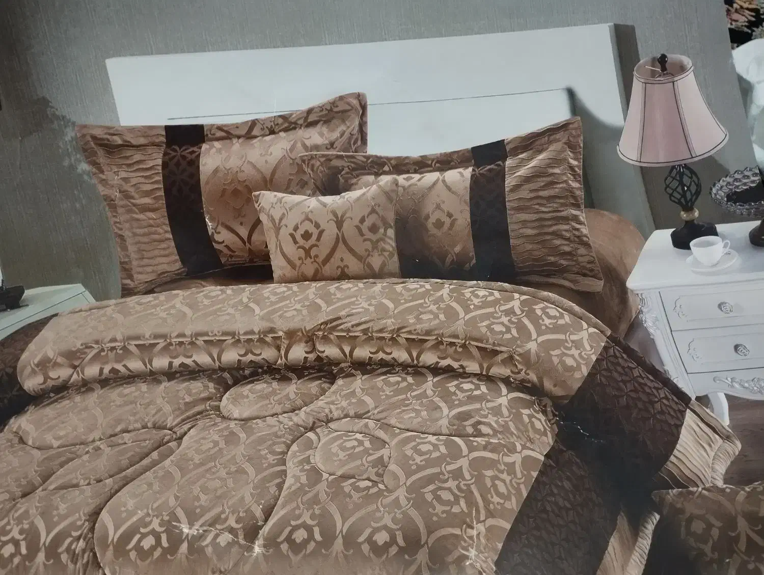 رو تختی دو نفره جنس مخمل اصل|سرویس روتختی|چابهار, |دیوار