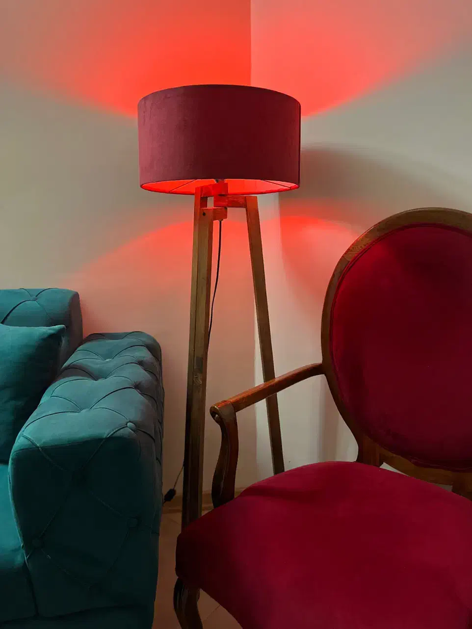 اباژور|چراغ خواب و آباژور|مشهد, نرگس (شهرک غرب)|دیوار