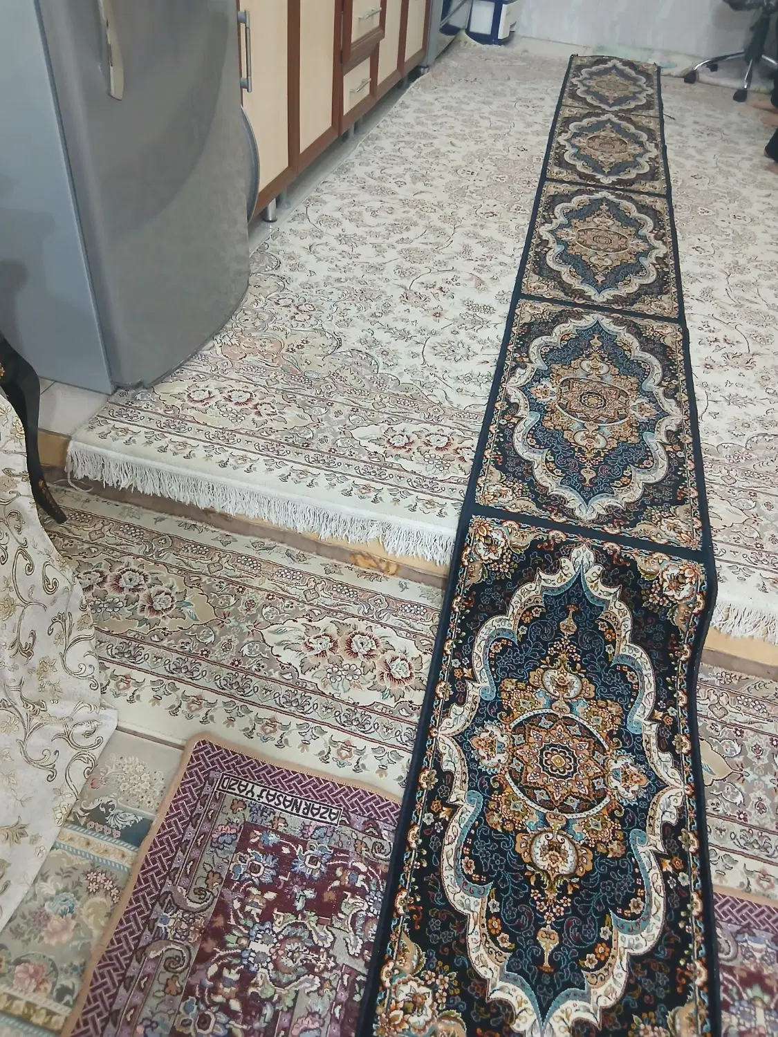 کناره|فرش|تهران, صاحب الزمان|دیوار