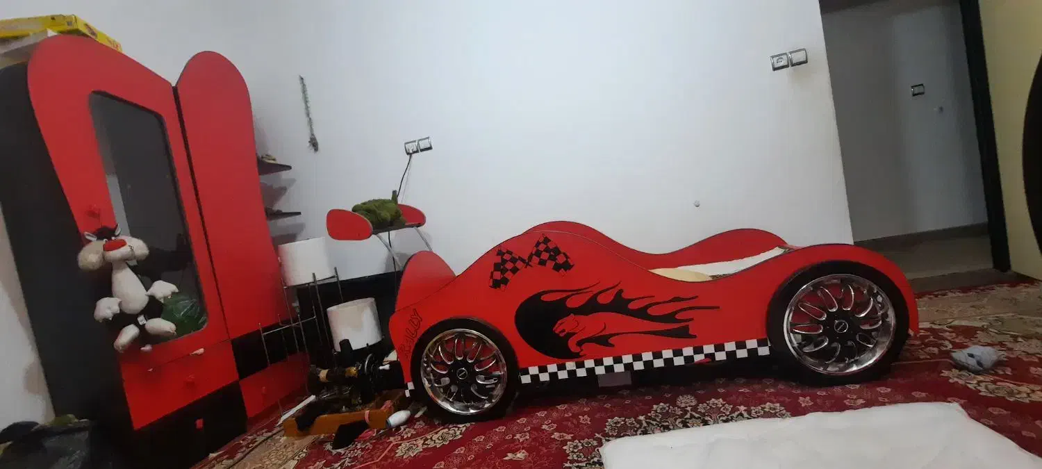 تخت وکمدو دلاور بچه گانه|تخت و سرویس خواب|مزرعه کتول, |دیوار