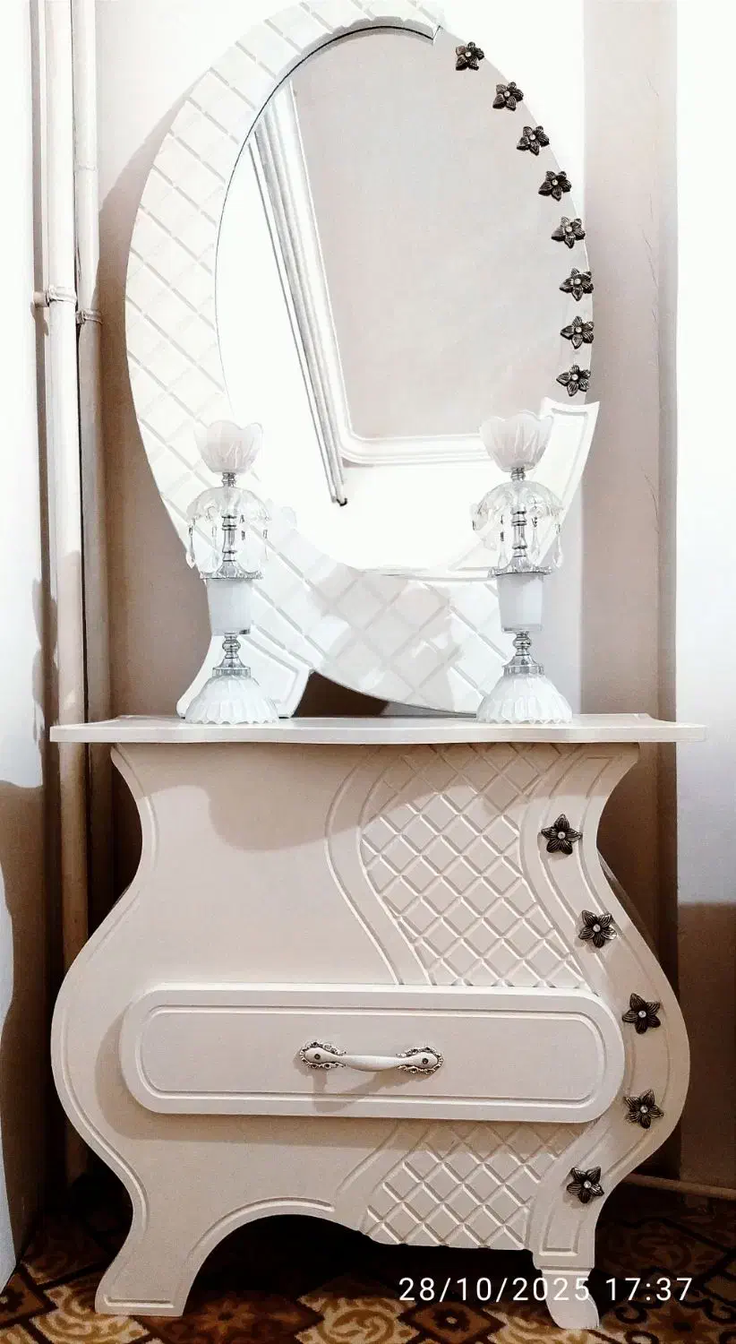 اینه و کنسول درحدنو|بوفه، ویترین، کنسول|مراغه, |دیوار