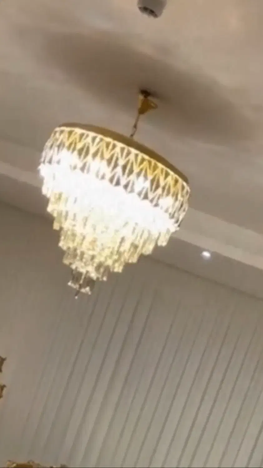 لوستر|لوستر و چراغ آویز|محمدشهر, همایون ویلا|دیوار