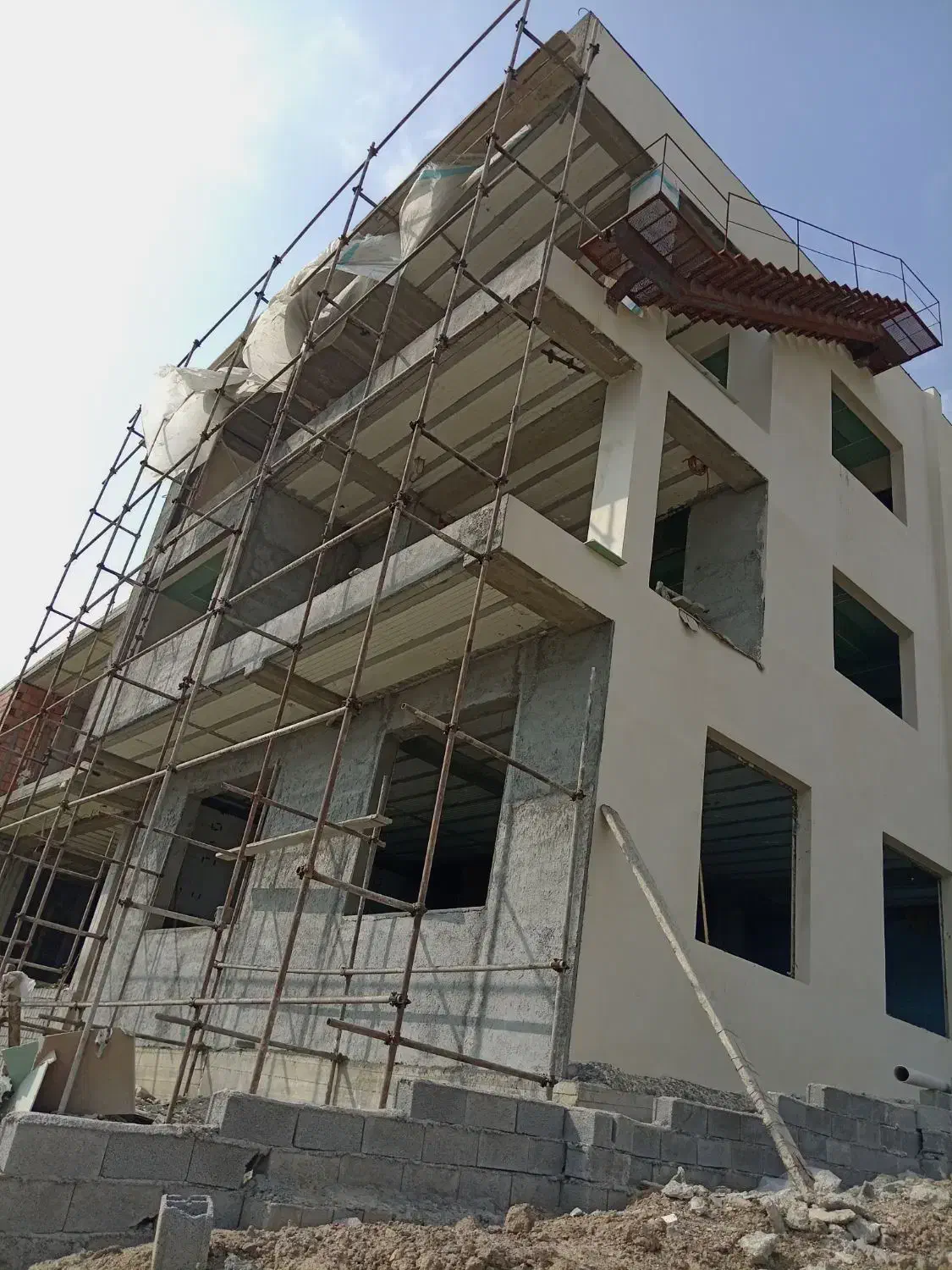 بنا ساختمان|خدمات پیشه و مهارت|نور, |دیوار