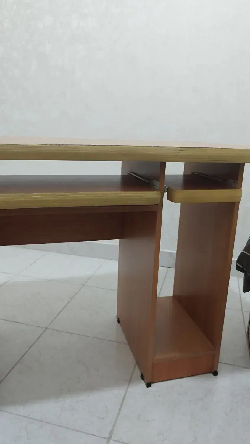 میز تحریر کاملاً سالم ام دی اف|میز تحریر و کامپیوتر|محمدیه-قزوین, |دیوار