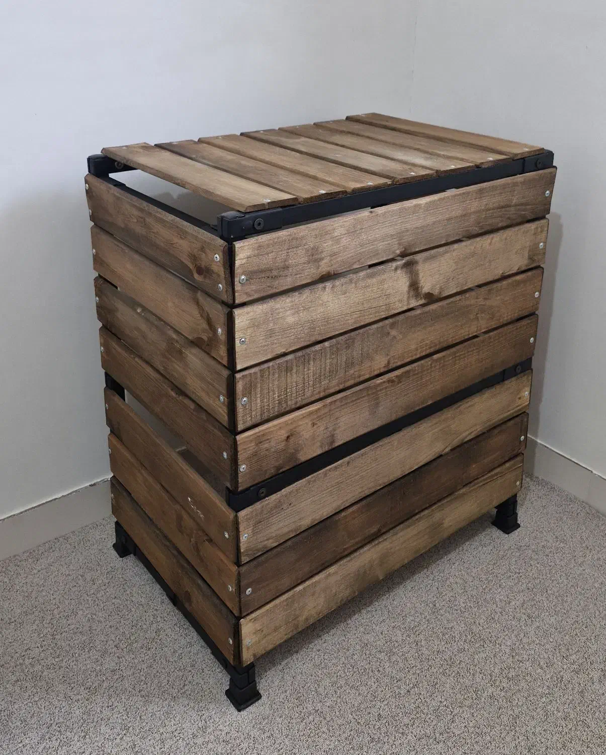 میز|مبلمان اداری|جم, |دیوار