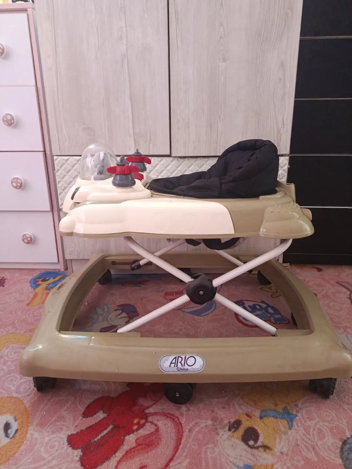 رورؤک|کالسکه و لوازم جانبی|مریوان, |دیوار